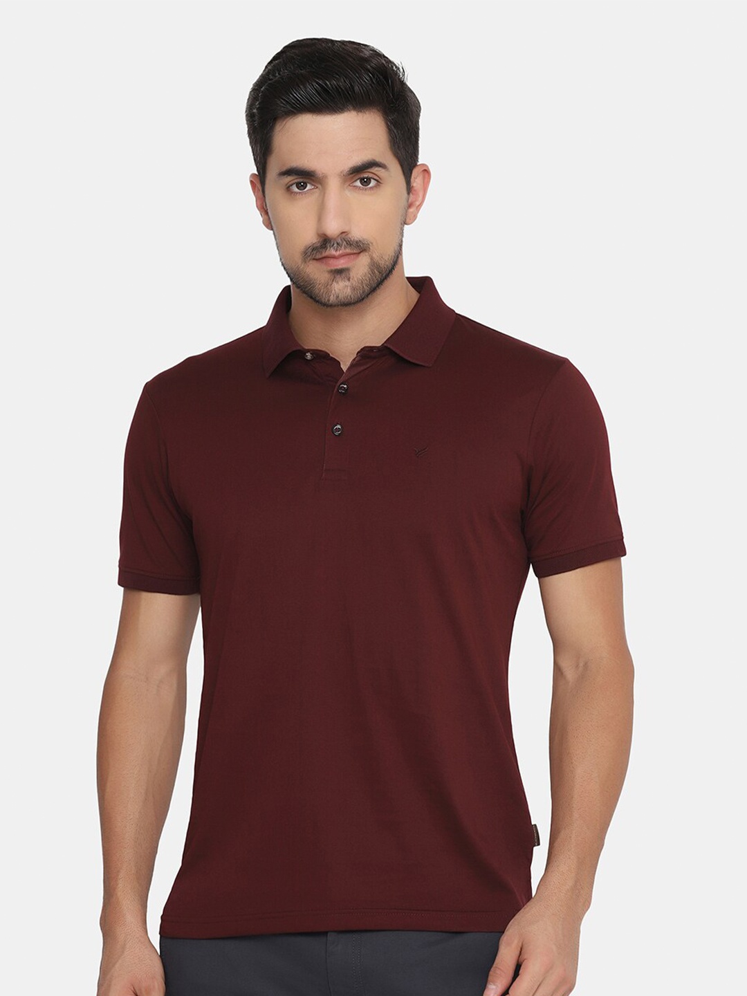 

Blackberrys Men Burgundy Polo Collar Slim Fit T-shirt