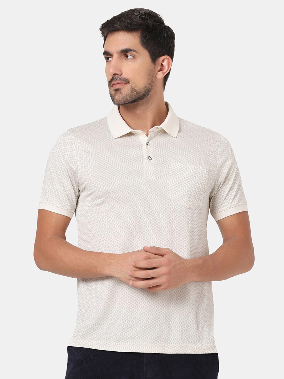 

Blackberrys Men White Polo Collar Slim Fit T-shirt
