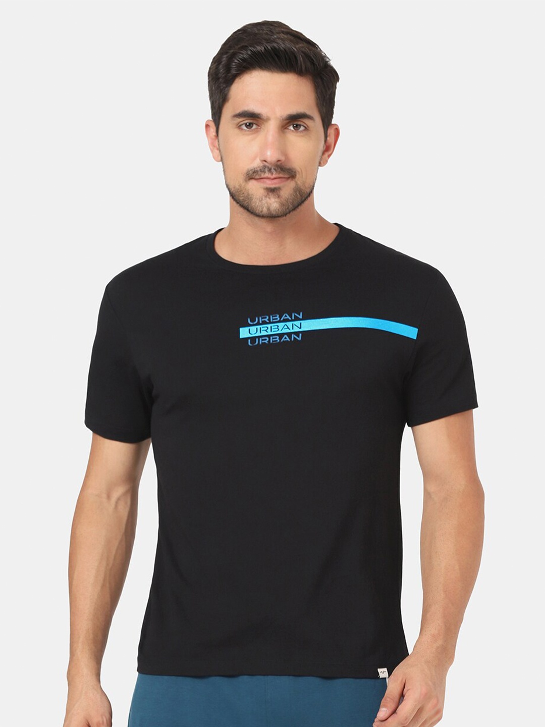 

Blackberrys Men Mercerized Crew Neck Tshirt, Black