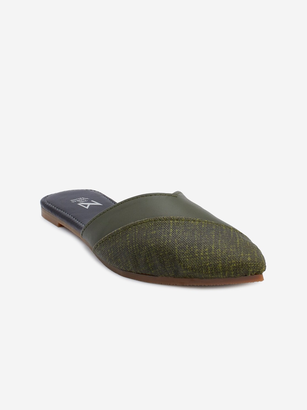 

THE MADRAS TRUNK Women Olive Green Colourblocked Mules Flats