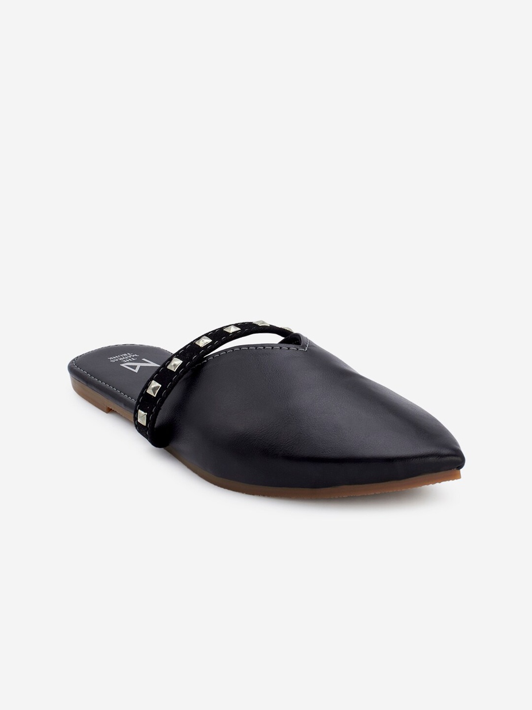 

THE MADRAS TRUNK Women Black Mules Flats
