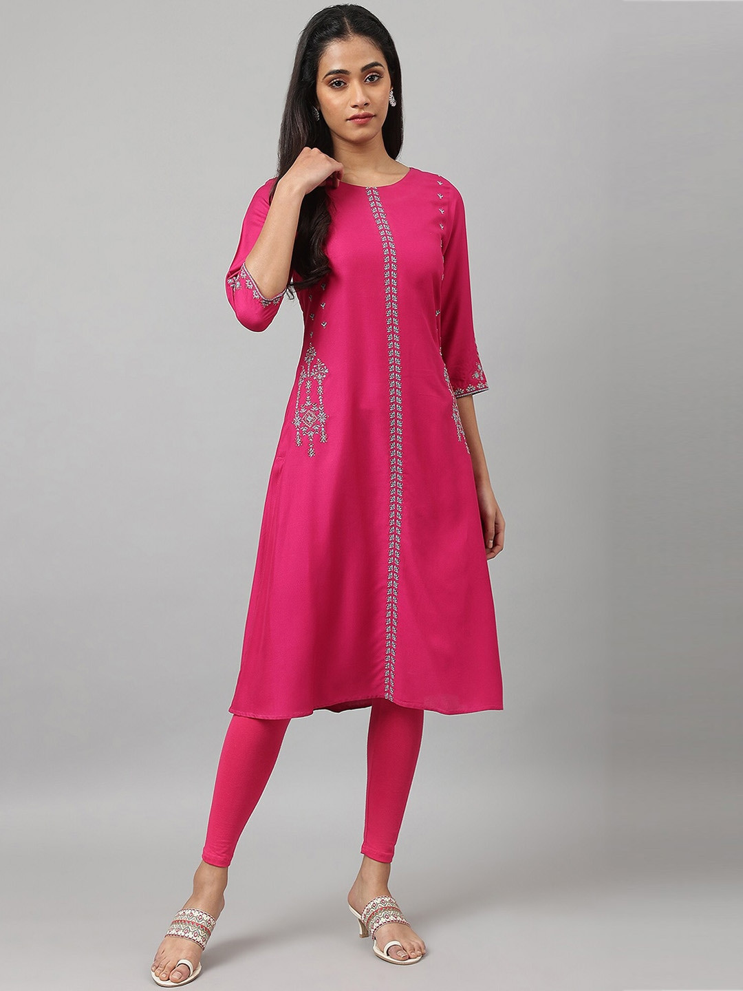 

W Women Pink Ethnic Motifs Embroidered Indie Prints Kurta