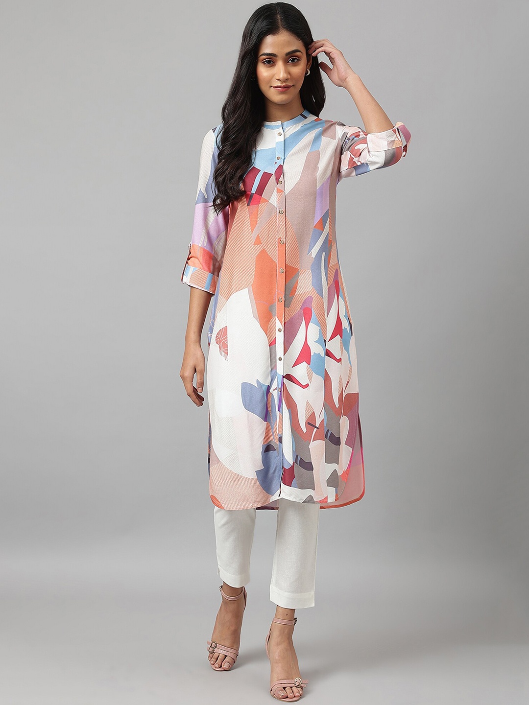 

W Women White & Blue Quirky Printed Pathani Kurta