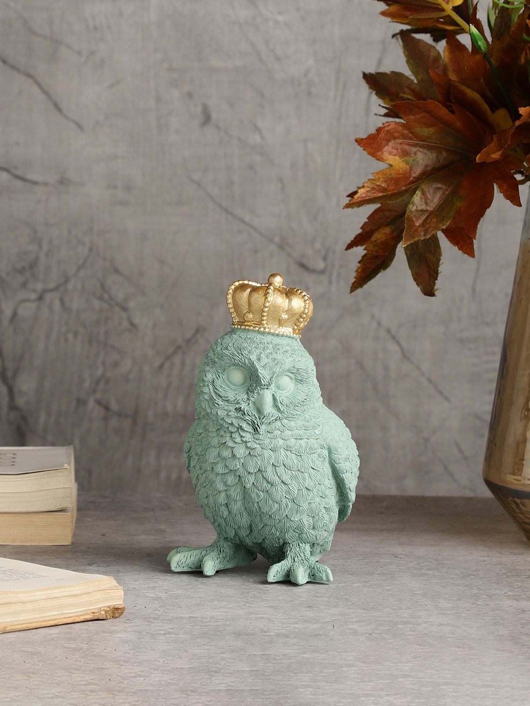 

OddCroft Green & Gold-Toned Textured Royal Owl Showpieces