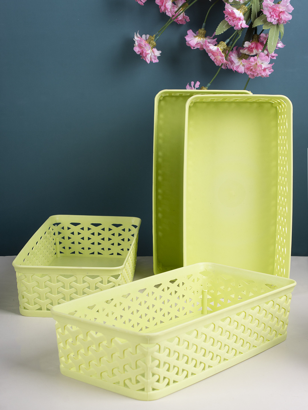 

MARKET99 Set Of 4 Green Solid Basket Kitchen Storage