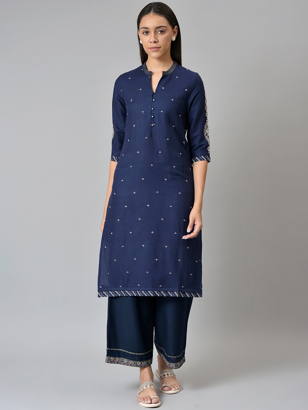 

W Women Blue Thread Work Kurta