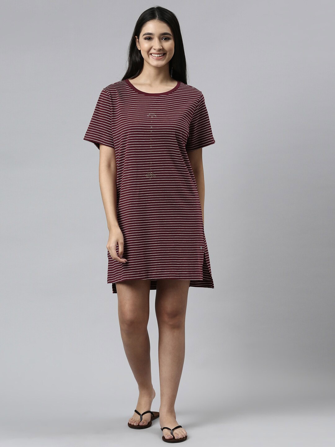 

Enamor Striped Crew Neck Cotton Tunic with Side Slits EA61, Maroon