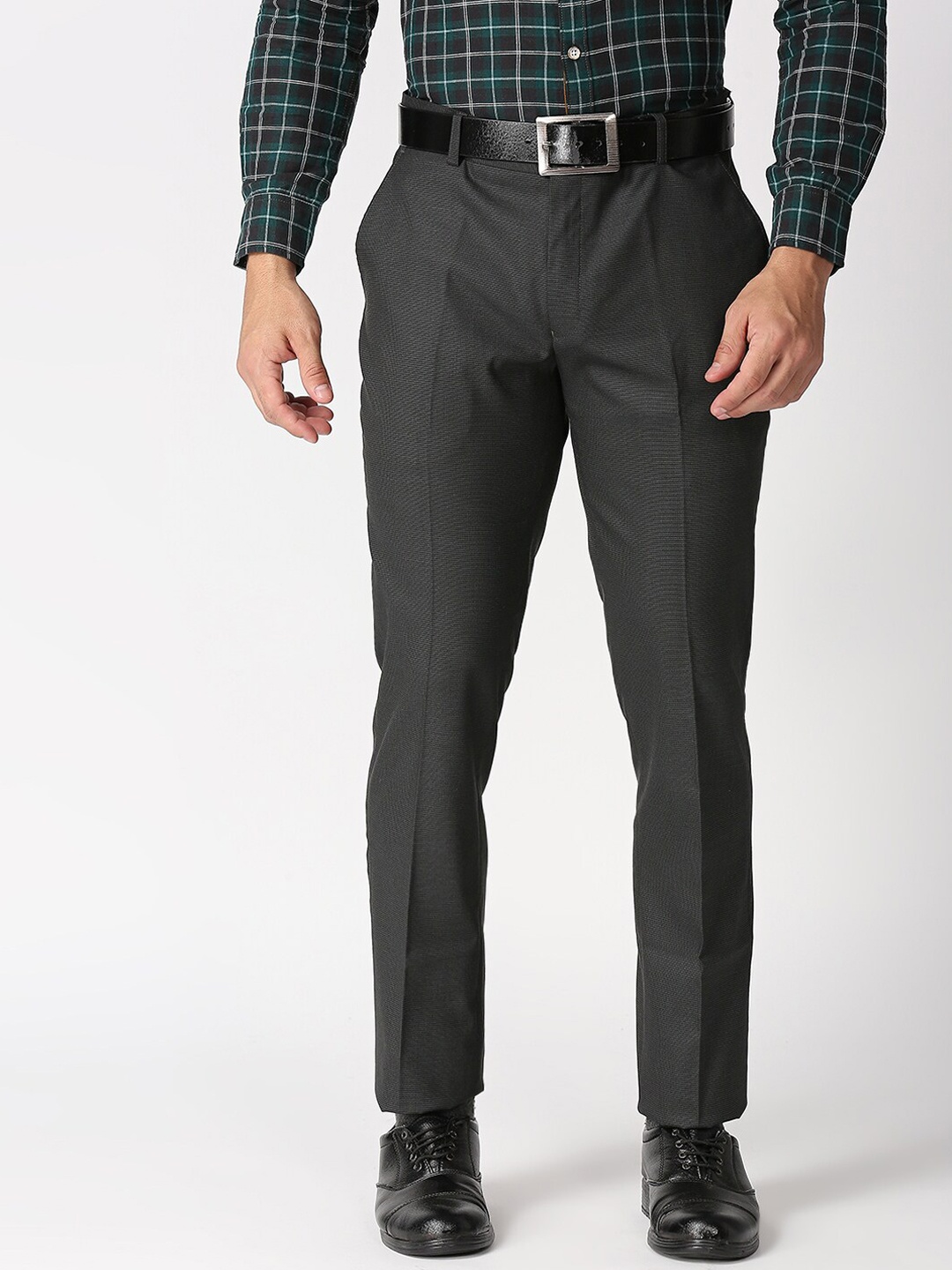 

Solemio Men Black Textured Viscose Rayon Regular Fit Formal Trousers
