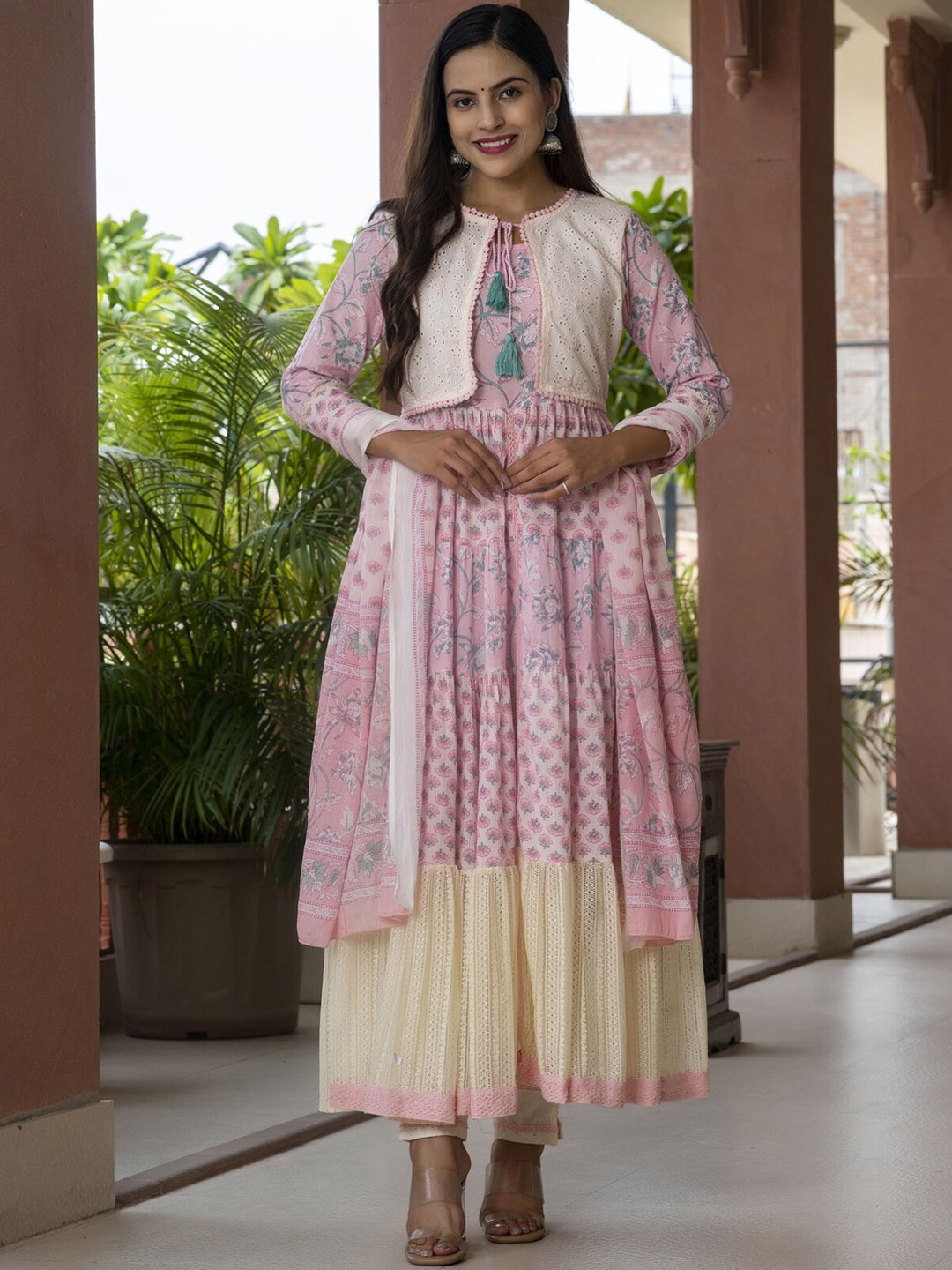 

PREKSHA Women Pink Printed Kurta with Trouser & With Dupatta Set