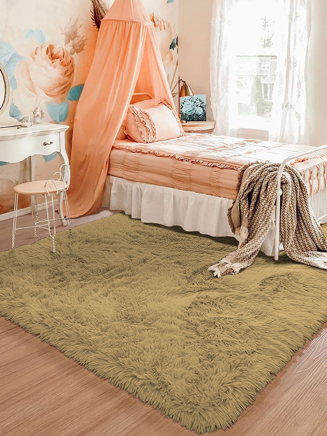 

LUXEHOME INTERNATIONAL Anti Gold Solid Anti-Skid Carpets