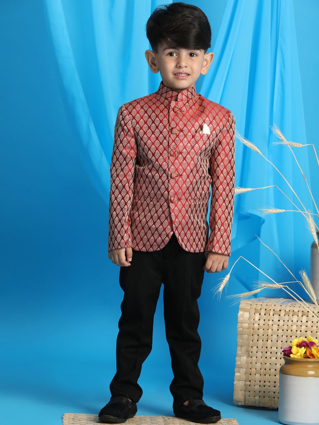 

VASTRAMAY Boys Maroon Printed Bandhgala Blazers