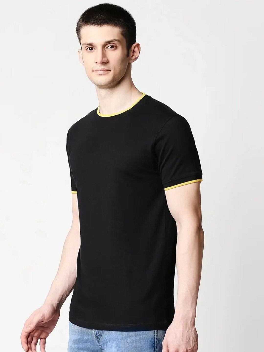 

Bewakoof Plus Men Black Raw Edge T-shirt