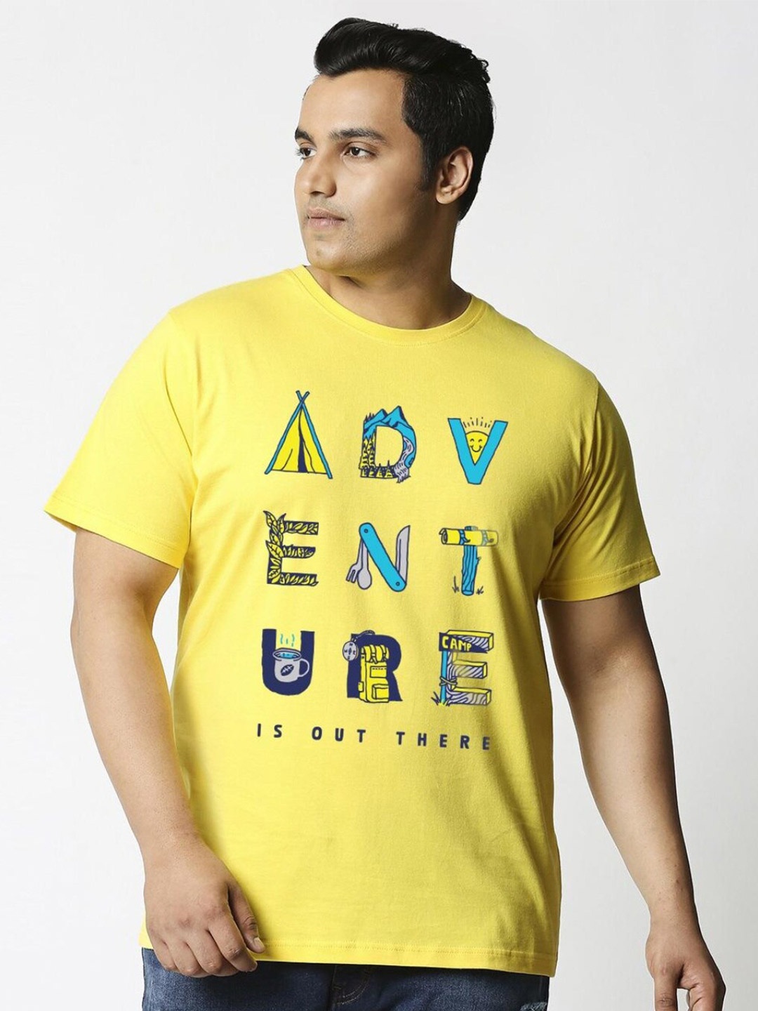 

Bewakoof Plus Men Yellow Typography Printed Raw Edge T-shirt