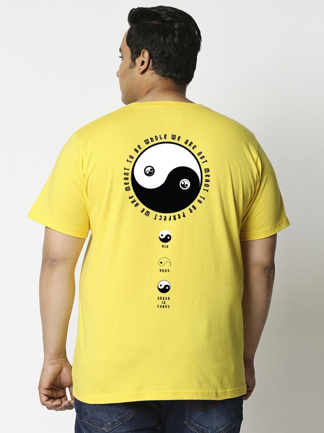 

Bewakoof Plus Men Yellow Graphic T-shirt Plus Size