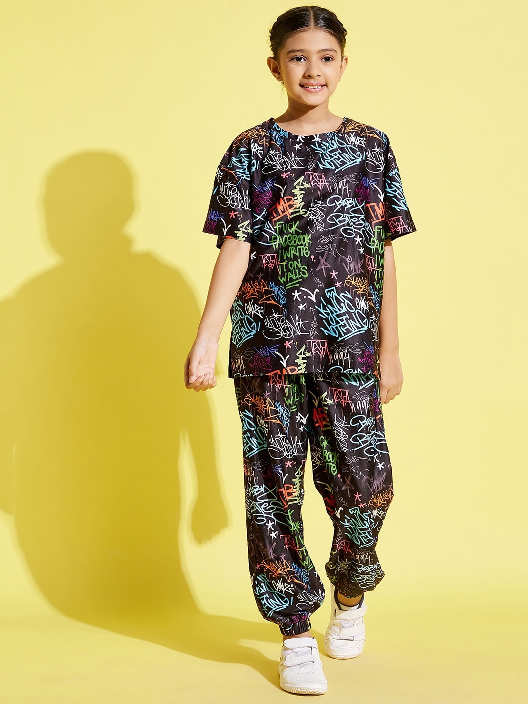 

Noh Voh - SASSAFRAS Kids Girls Black & Blue Printed T-shirt with Trousers