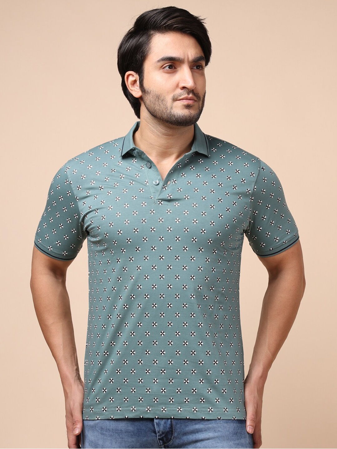 

berry blues Men Printed Cotton Polo Collar T-shirt, Green