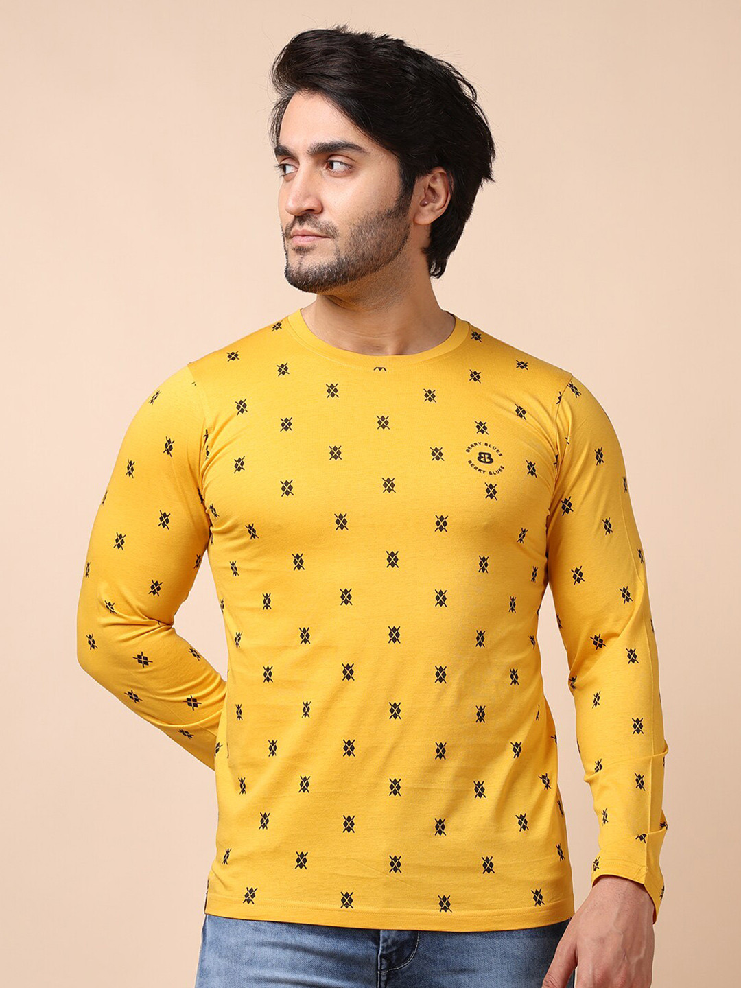 

berry blues Men Printed Cotton T-shirt, Yellow