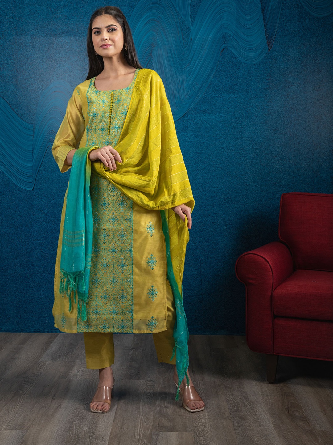 

BEATITUDE Women Yellow Embroidered Chanderi Silk Kurta with Trousers & Dupatta Set