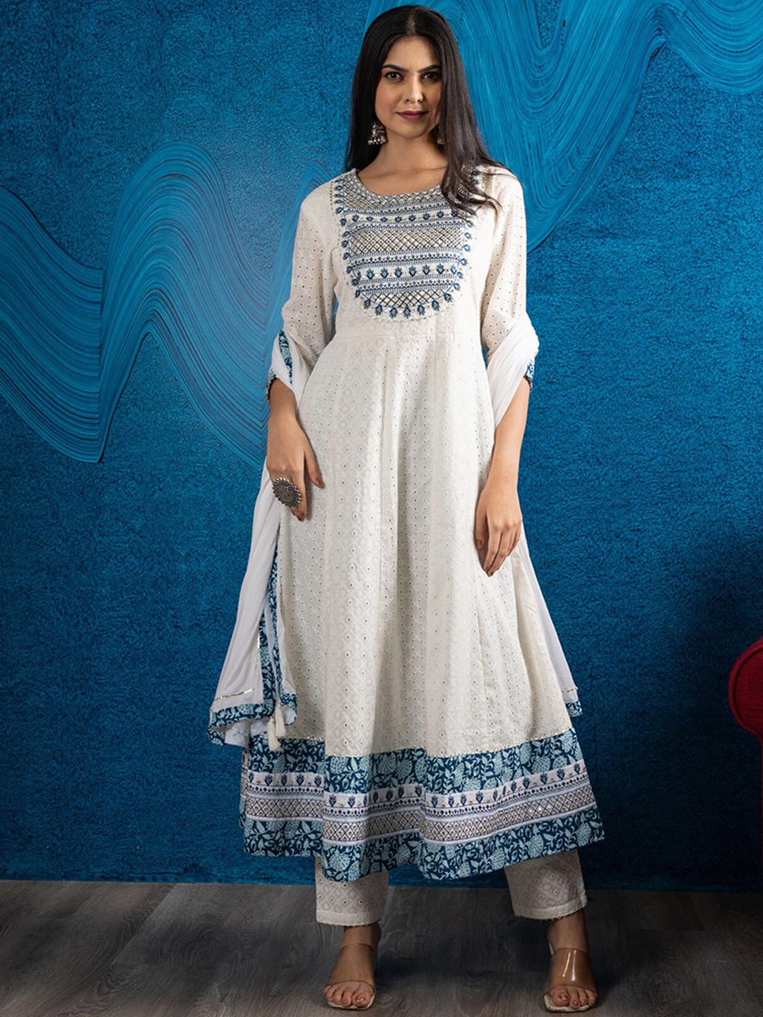 

BEATITUDE Women White Floral Embroidered Layered Cotton Kurta with Trousers & With Dupatta