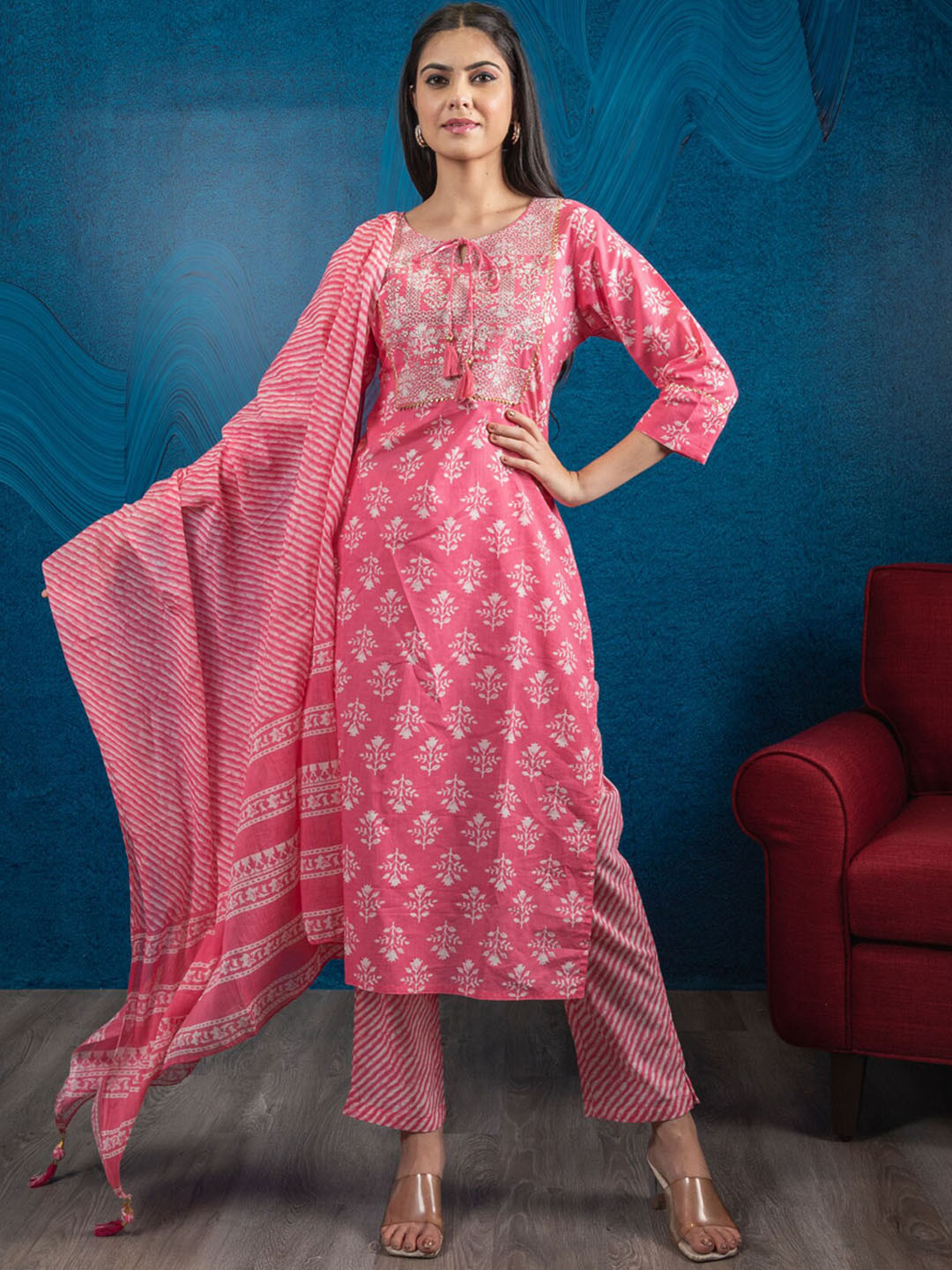

BEATITUDE Women Pink Printed Pure Cotton Kurta with Trousers & With Dupatta