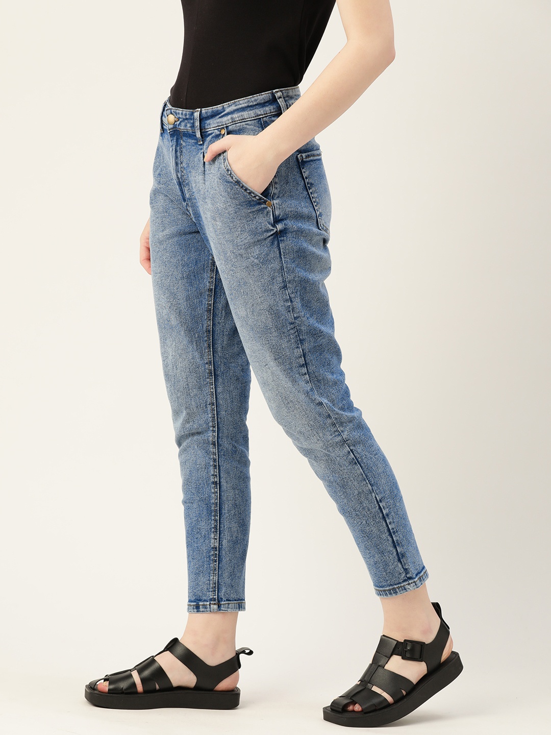 

DressBerry Women Blue Heavy Fade Stretchable Mom Fit Jeans