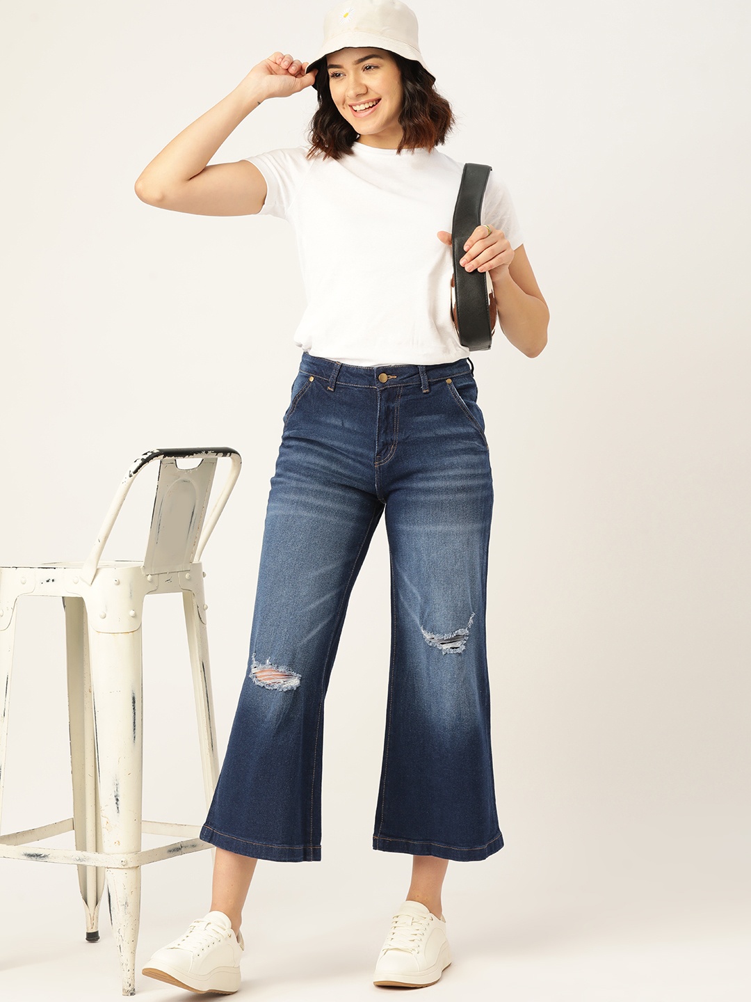 

DressBerry Women Wide Leg Low Distress Light Fade Stretchable Cropped Jeans, Blue