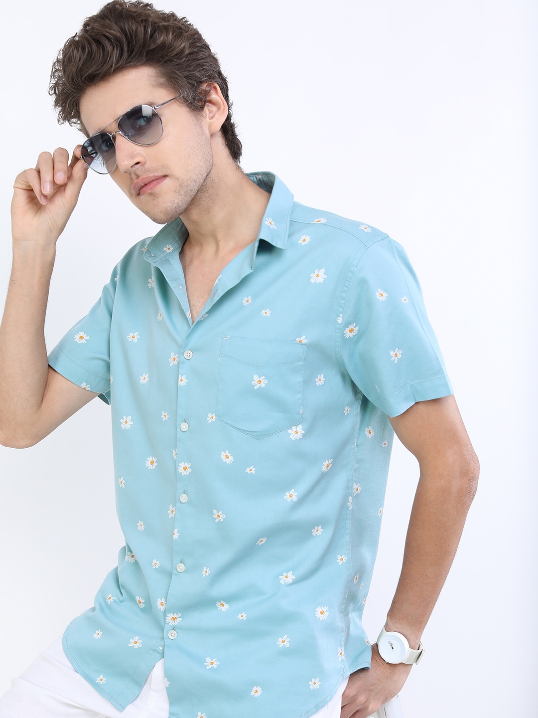 

HIGHLANDER Men Blue Floral Printed Cotton Slim Fit Casual Shirt
