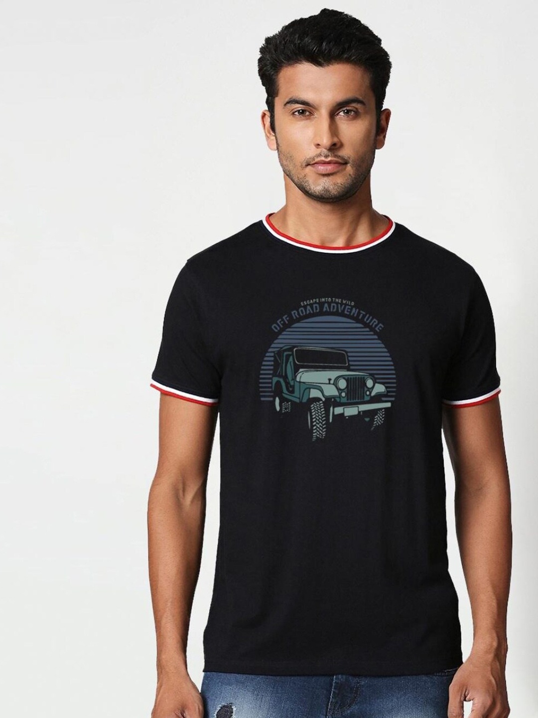 

Bewakoof Men Black Printed Round Neck T-shirt