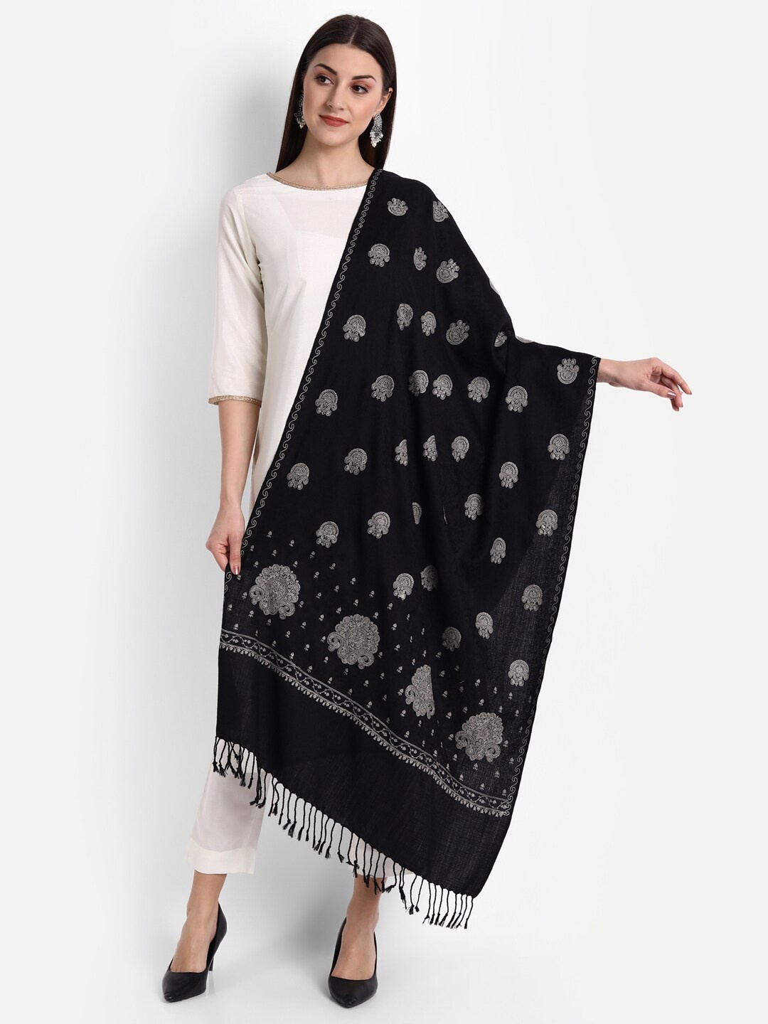 

Zamour Women Black & Grey Embroidered Stole