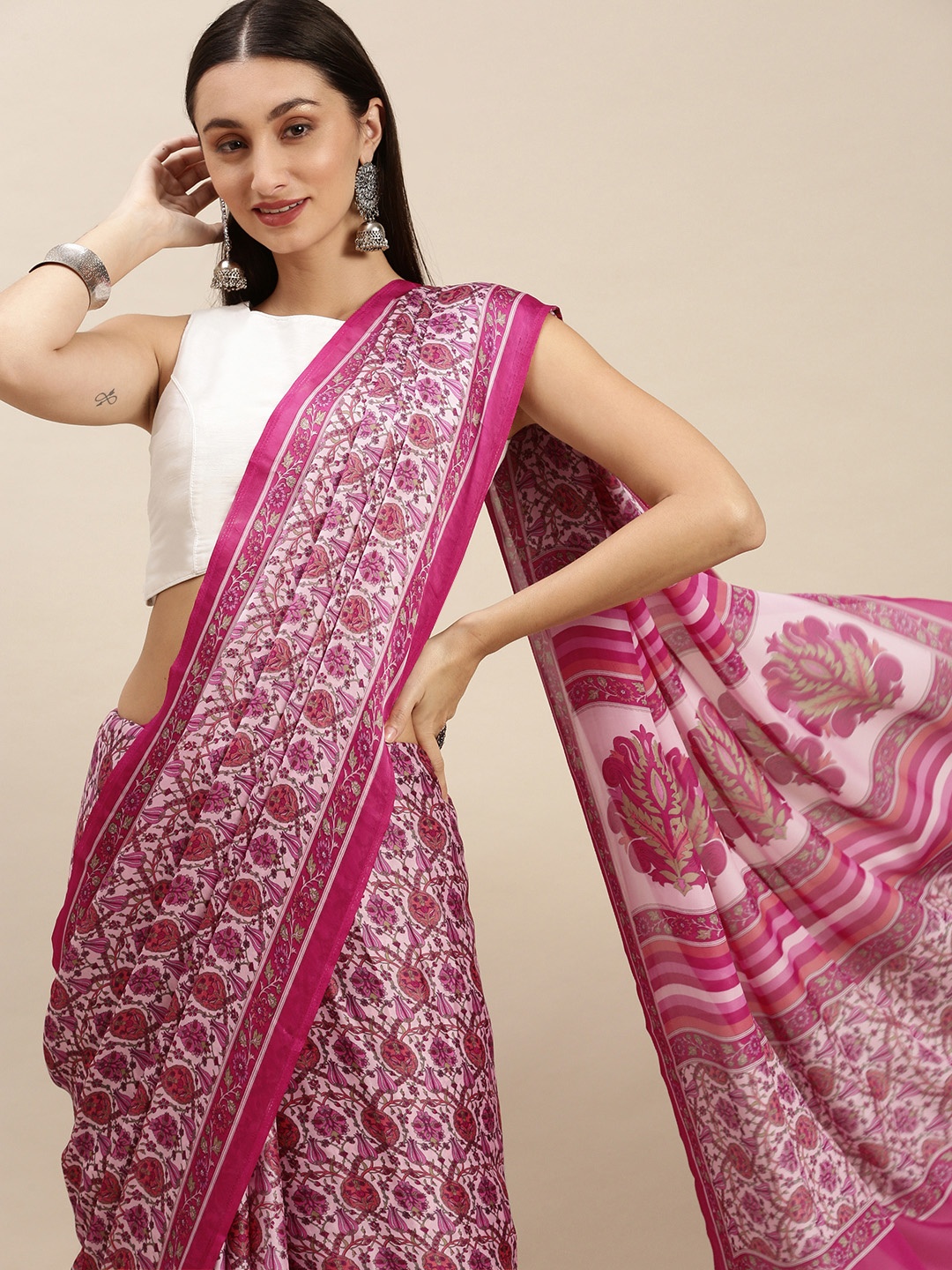 

RACHNA Pink Ethnic Motifs Printed Chiffon Saree with Blouse