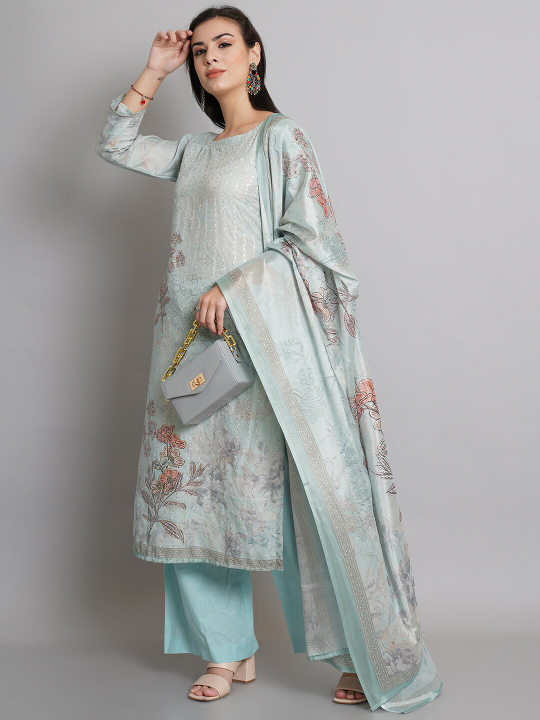 

Stylee LIFESTYLE Green & Orange Printed Unstitched Dress Material