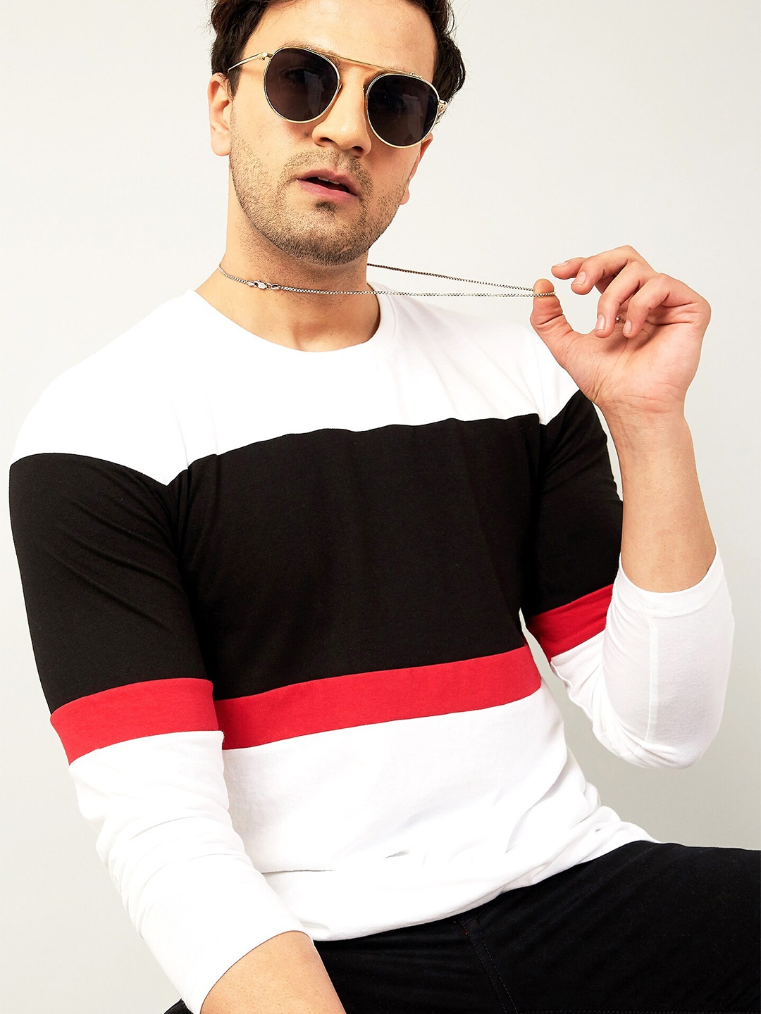 

Ausk Red,Black & White Colorblocked Round Neck Full Sleeve T-Shirt