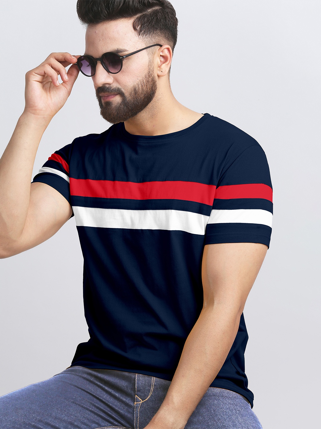 

AUSK Men Blue Striped T-shirt