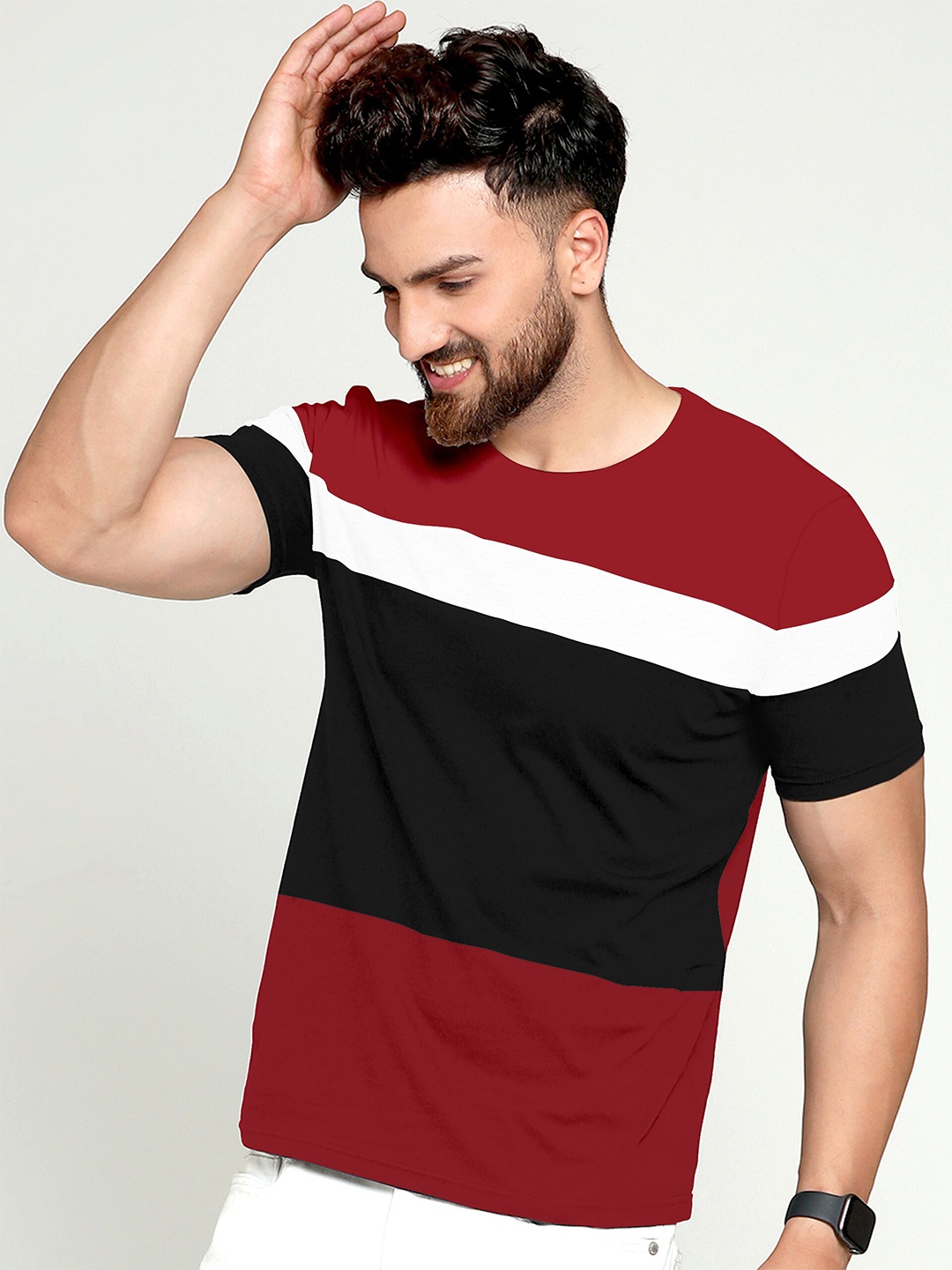 

AUSK Men Maroon Colourblocked Applique T-shirt with Mask