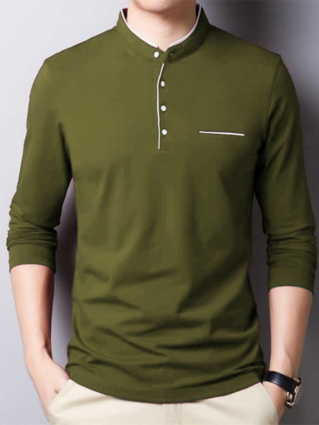 

AUSK Men Green Cotton Mandarin Collar T-shirt