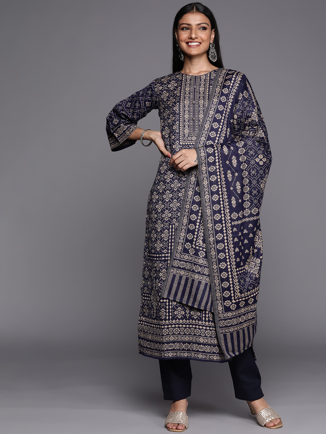 

Inddus Navy Blue & Beige Printed Woven Pashmina Winter Wear Unstitched Dress Material