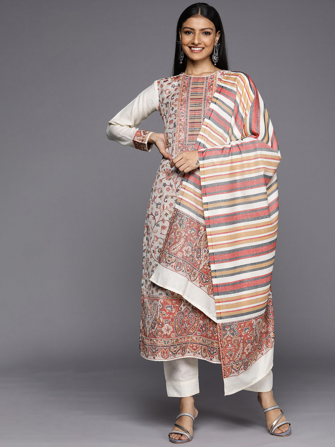 

Inddus Off White Printed Woven Pashmina Winter Wear Unstitched Dress Material