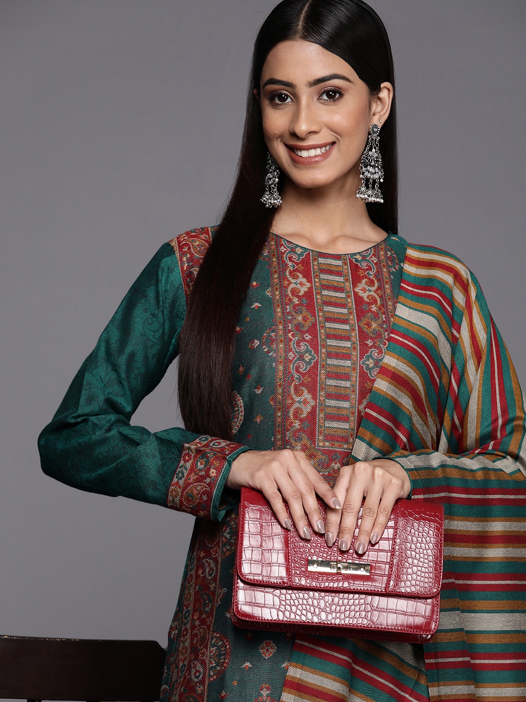 

Inddus Teal & Maroon Woven Pashmina Winter Wear Unstitched Dress Material