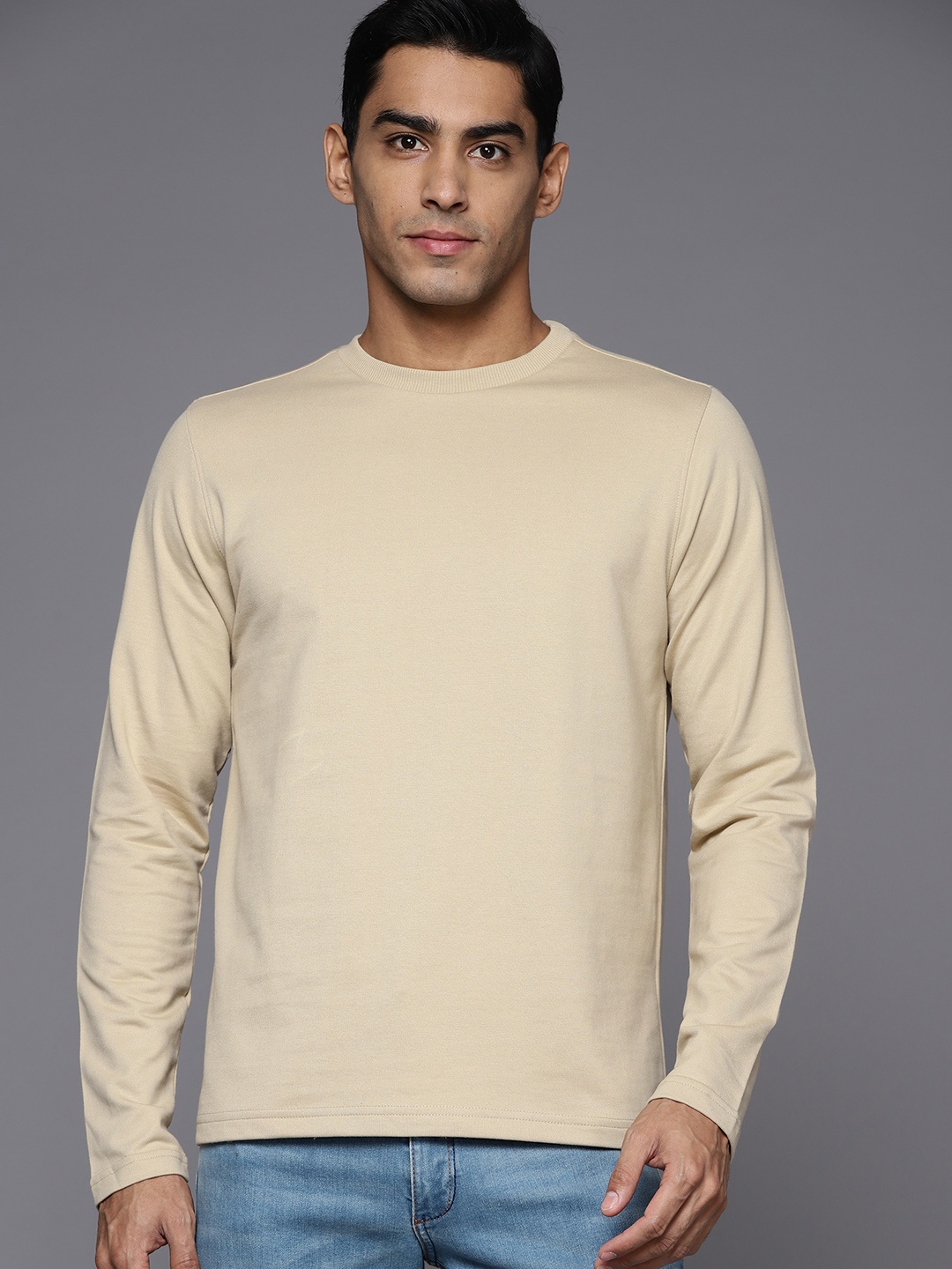 

Allen Solly Men Beige Solid Round Neck Sweatshirt