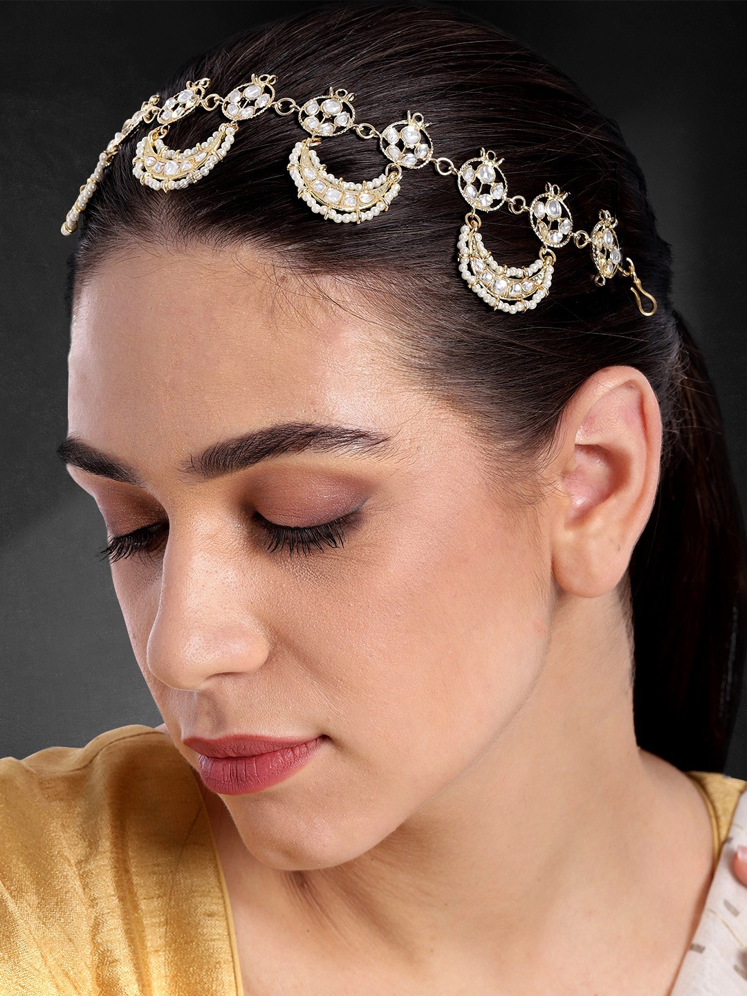 

Peora Gold-Plated Floral Kundan Pearl Studded Sheeshphool