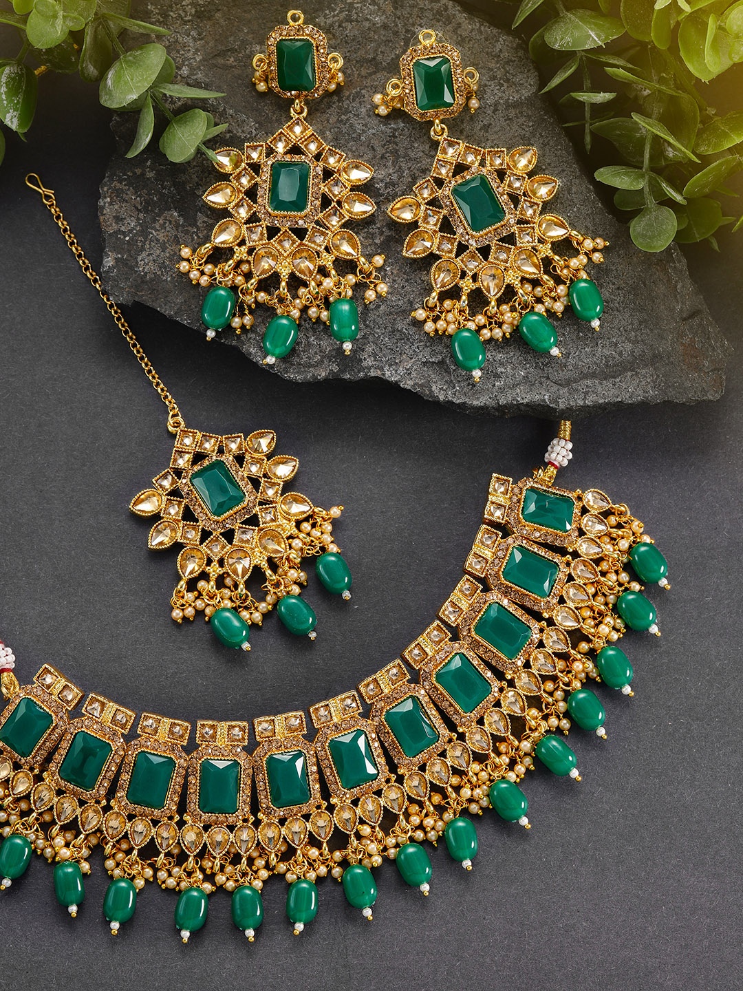 

Peora Gold-Plated Green Kundan Choker Necklace Earring Maang Tika Jewellery Set