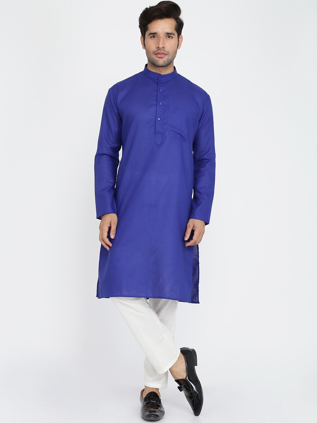 

ROYAL KURTA Men Blue Kurta