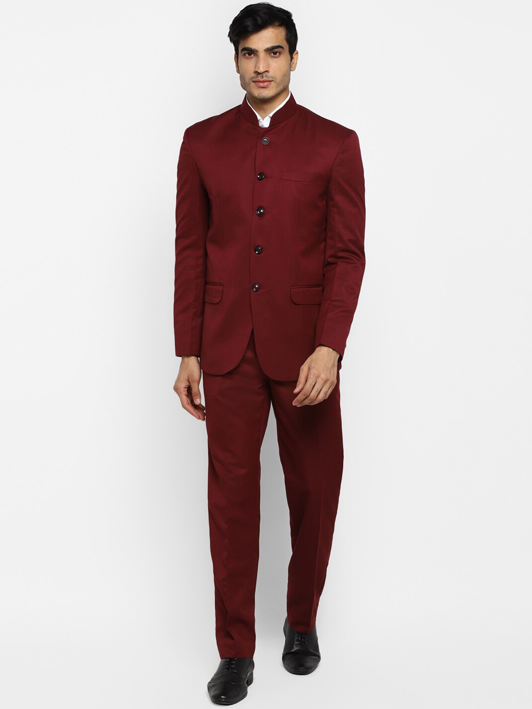 

ROYAL KURTA Men Maroon Solid Bandhgala PolyViscose Suit