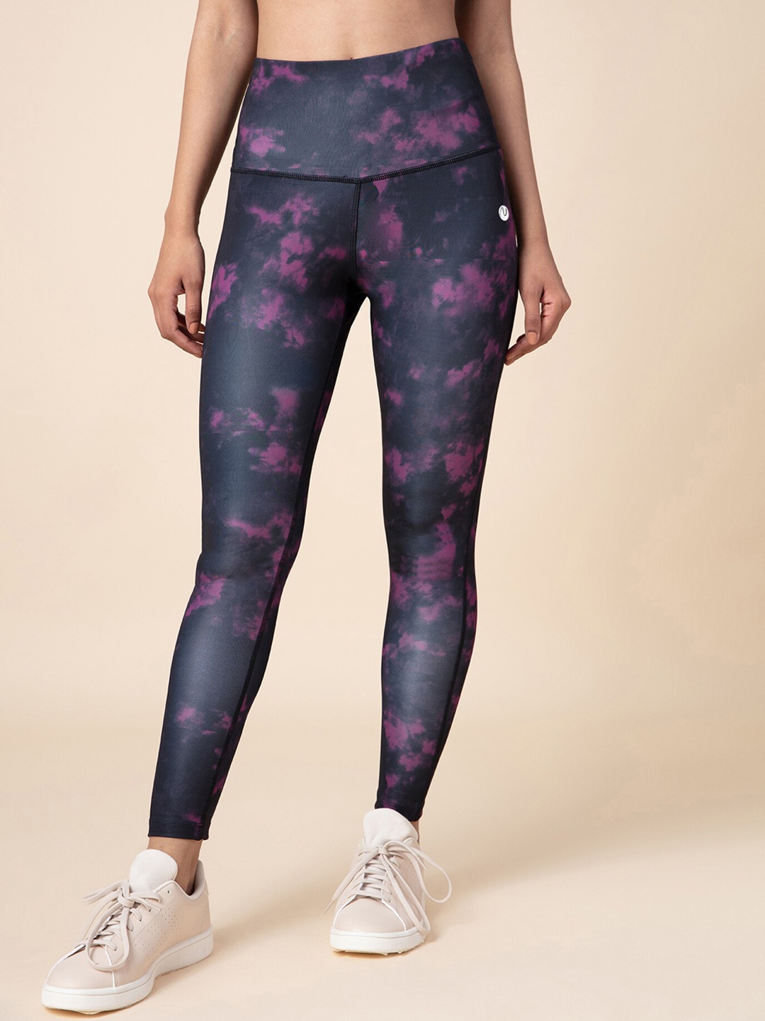

Nykd Women Black & Purple Printed Gym Tights