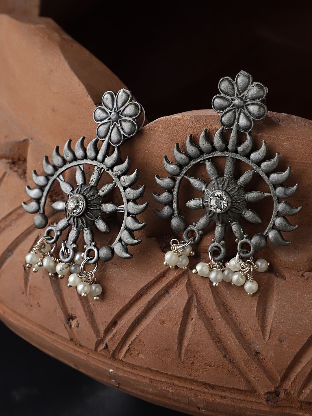 

CARDINAL Silver-Toned Circular Drop Earrings