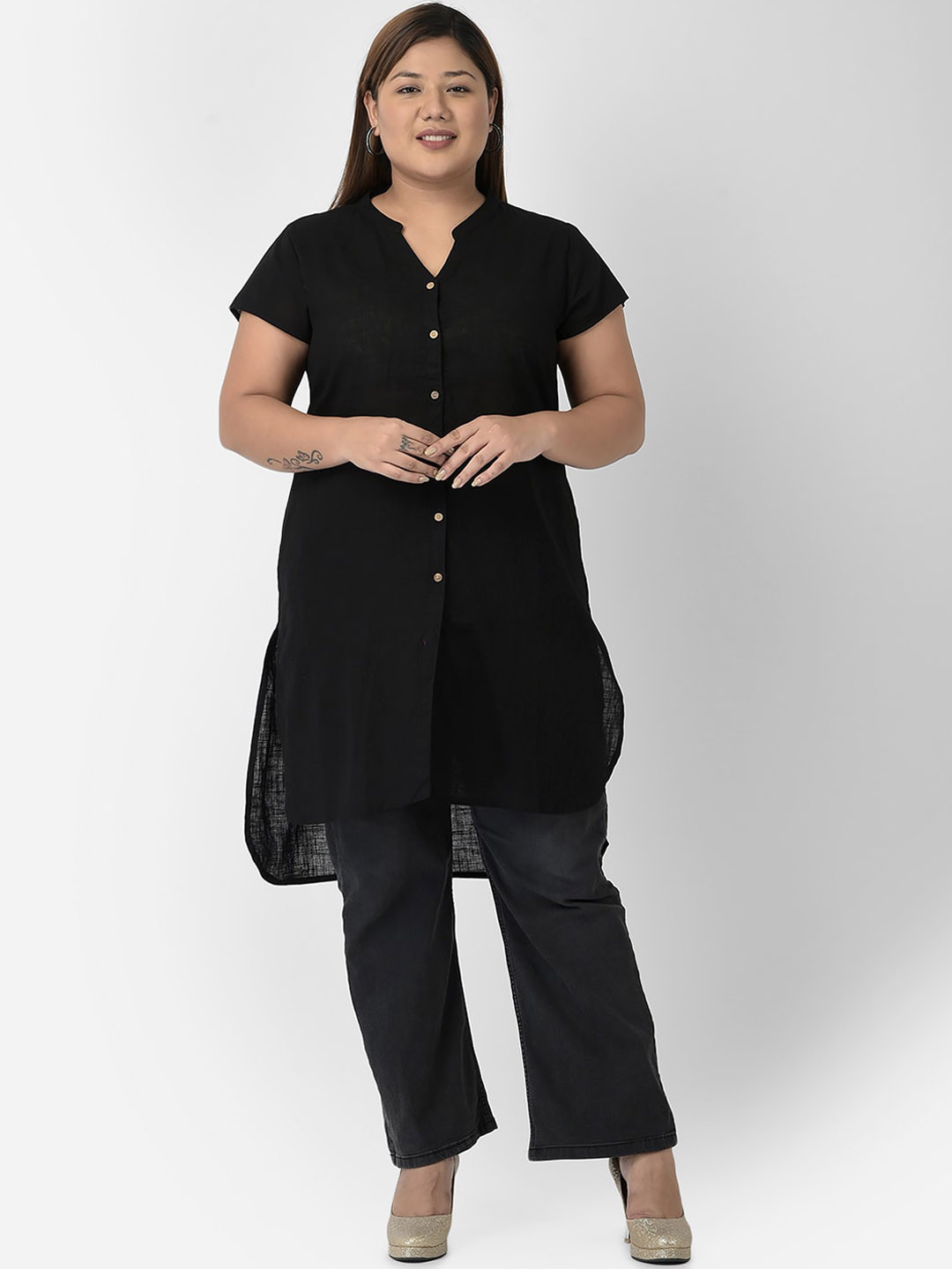 

VELDRESS Women Black Kurta