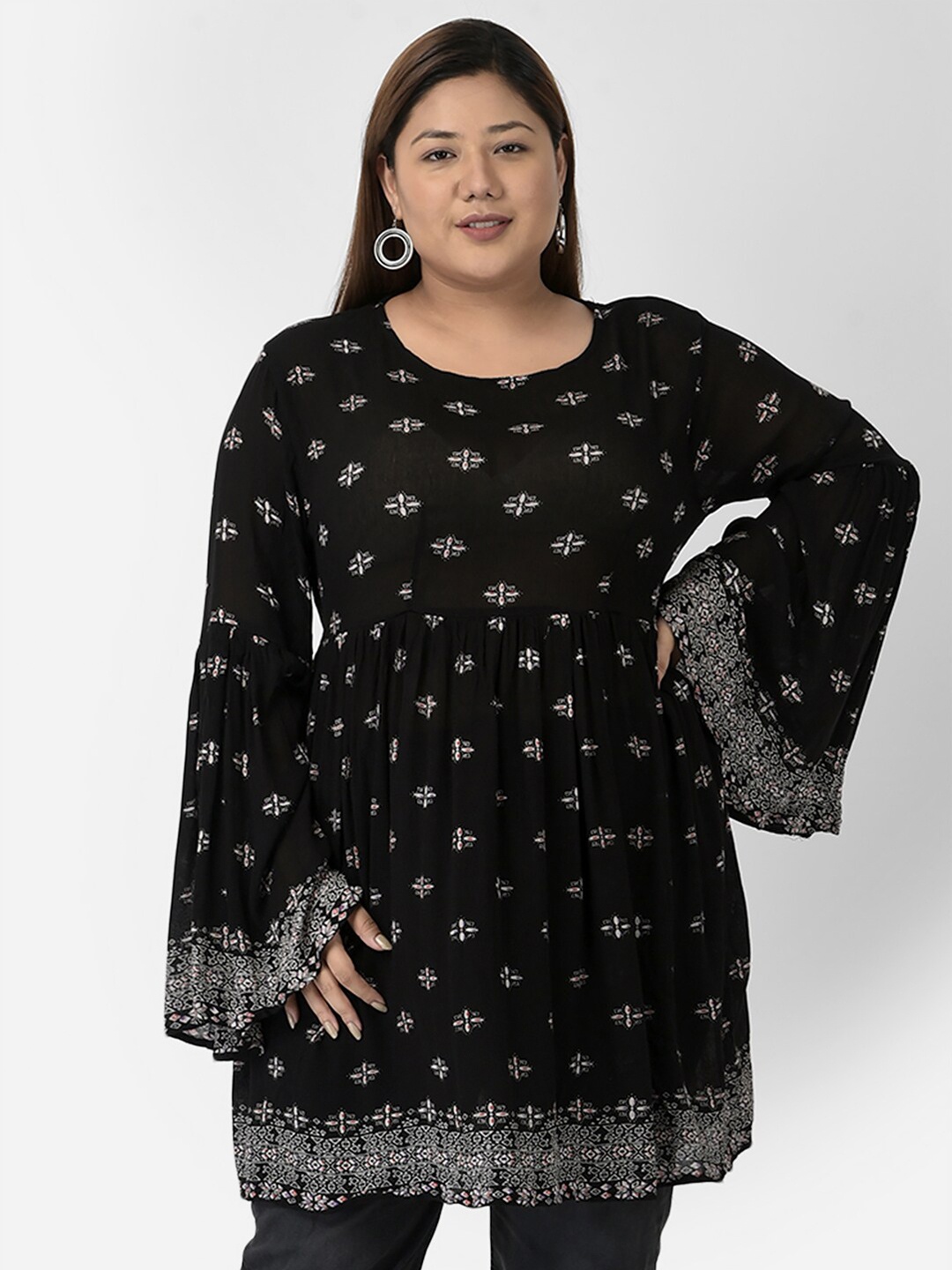 

VELDRESS Women Plus Size Black Print Empire Longline Top