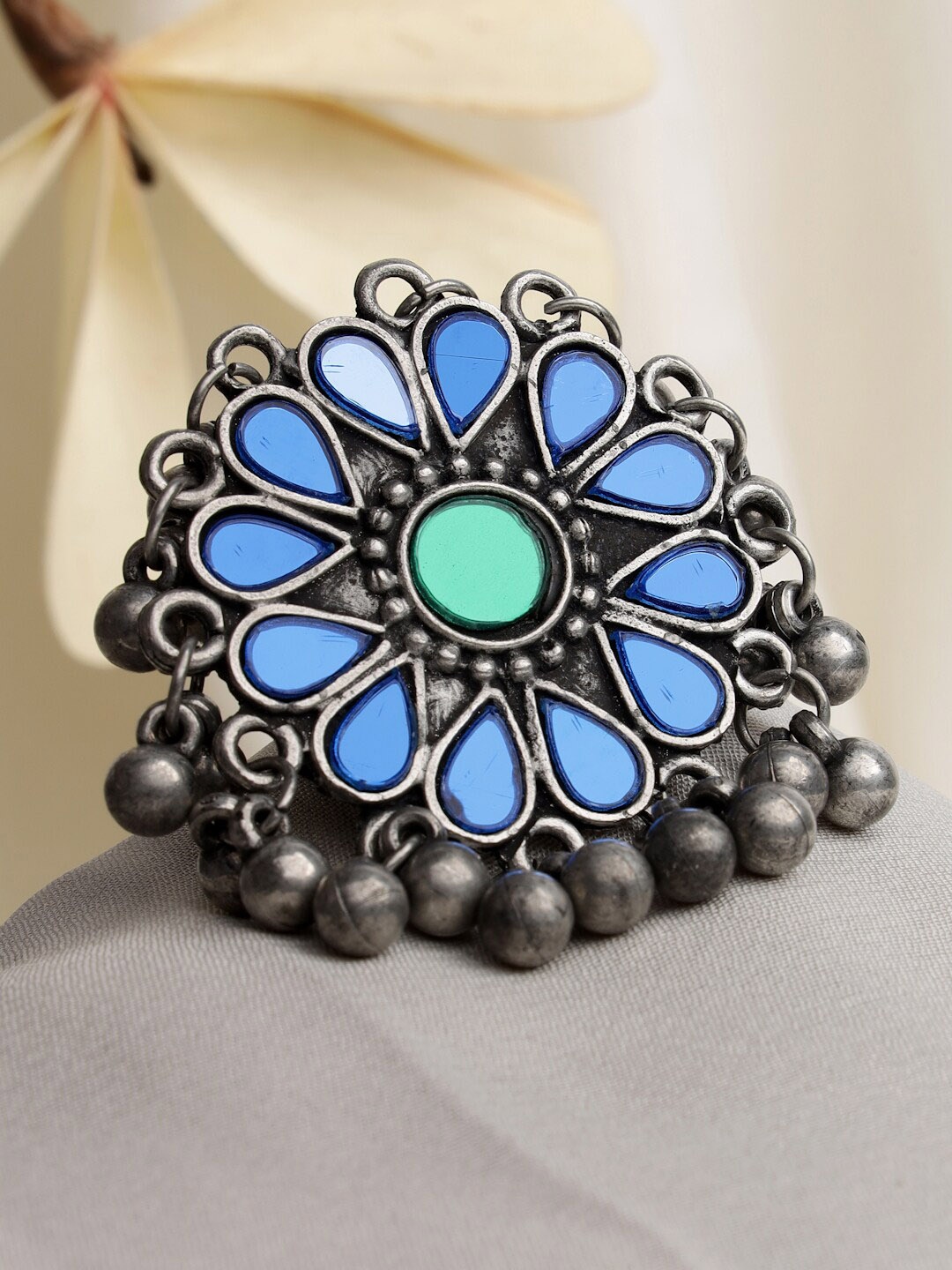

Moedbuille Oxidised Silver-Plated Blue Mirror Studded & Gunghroo Studded Finger Ring