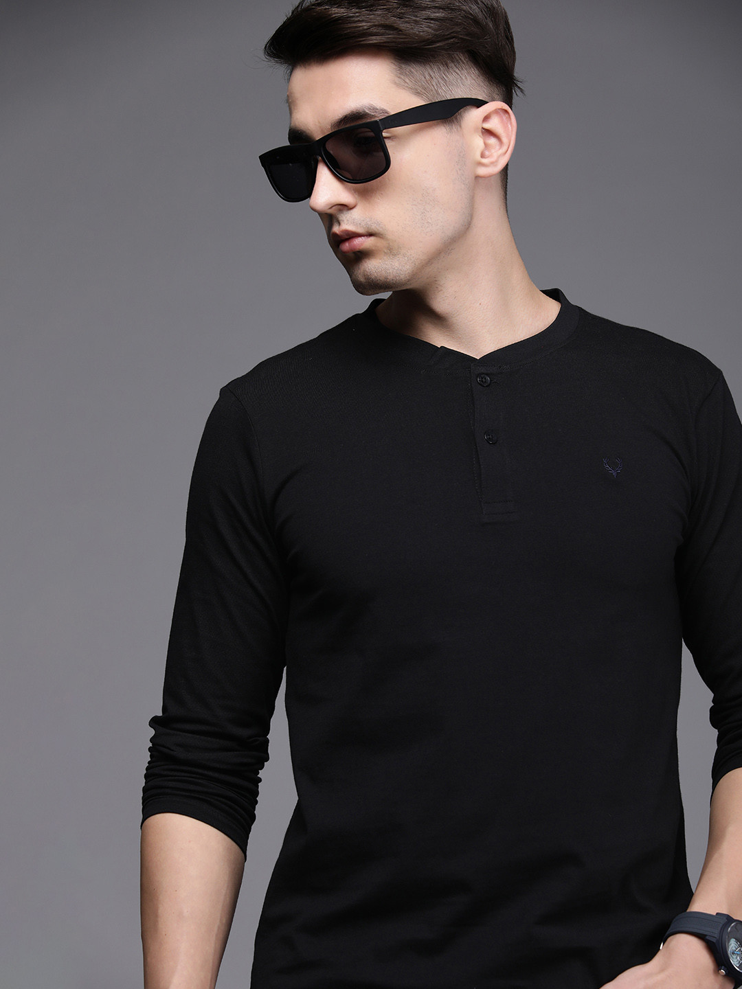 

Allen Solly Men Henley Neck Pure Cotton Slim Fit Solid T-shirt, Black