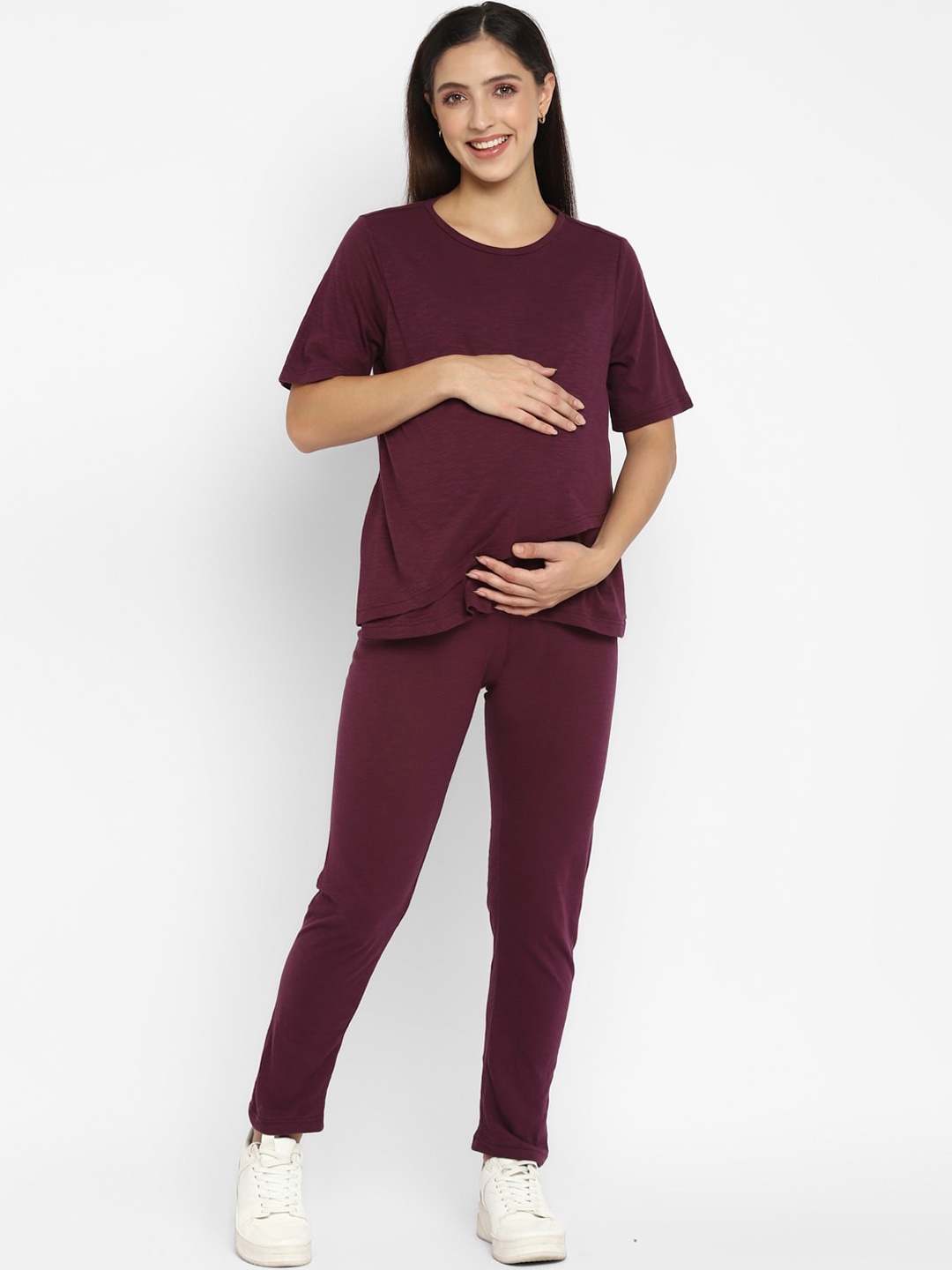 

Momsoon Maternity Women Maroon Night Suit